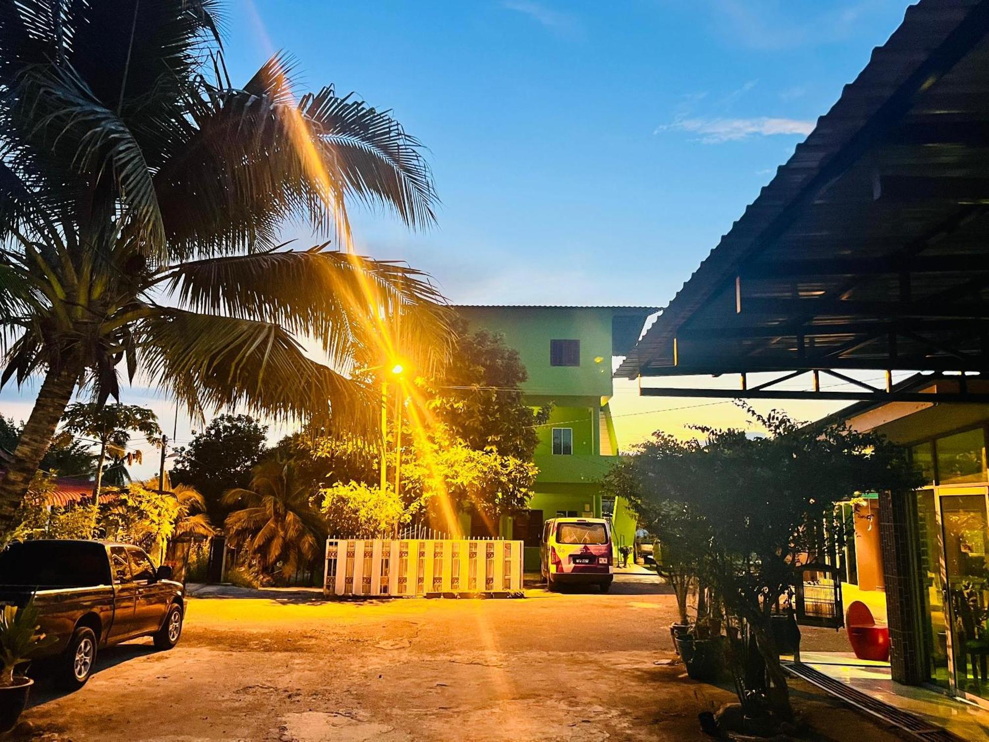Padang Besar Green Inn Buitenkant foto