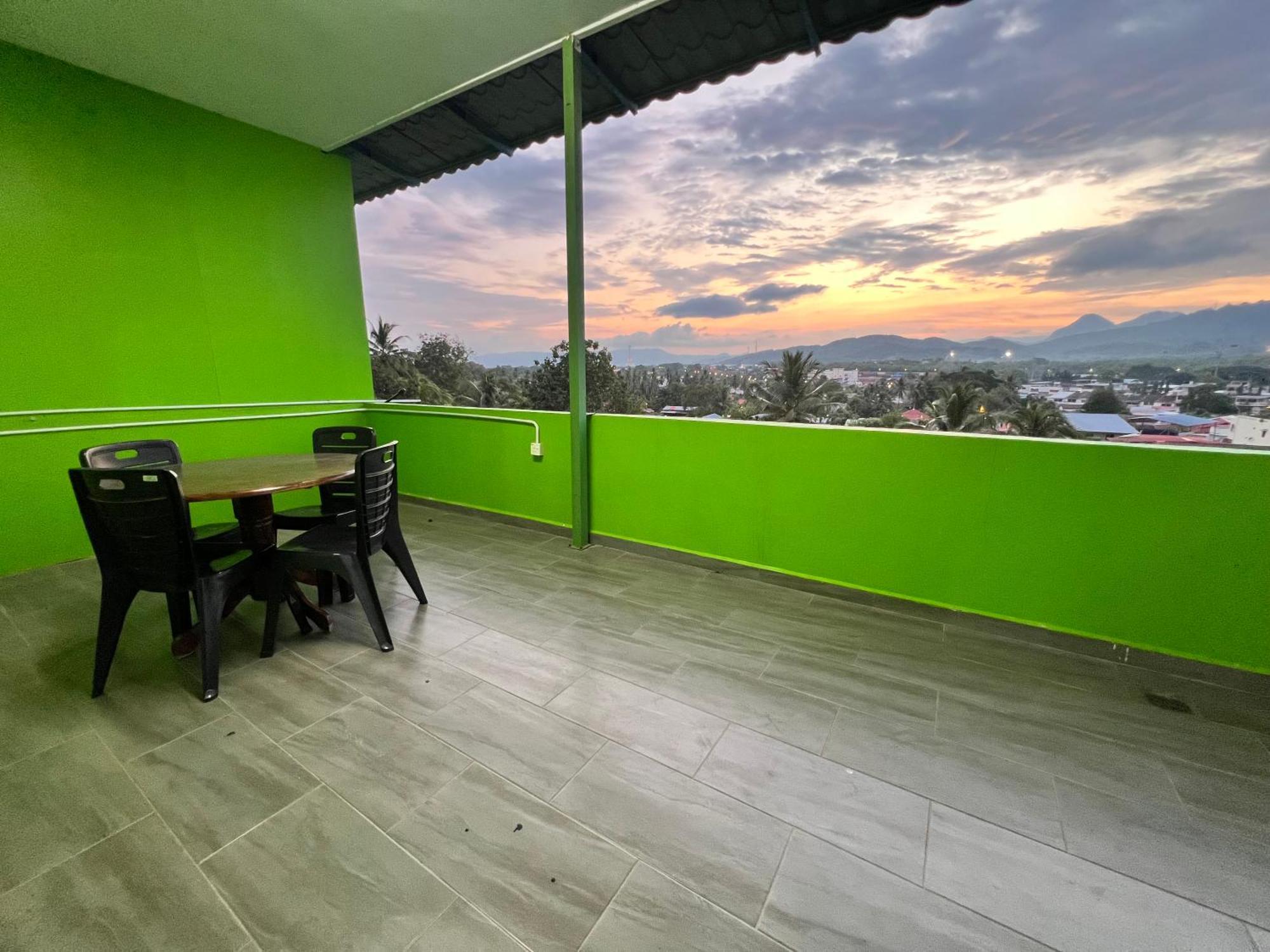 Padang Besar Green Inn Buitenkant foto